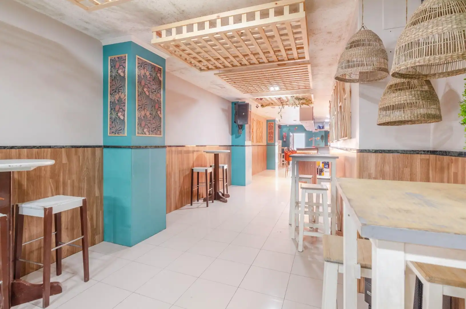Local de alquiler en Ribadesella con Amueblado