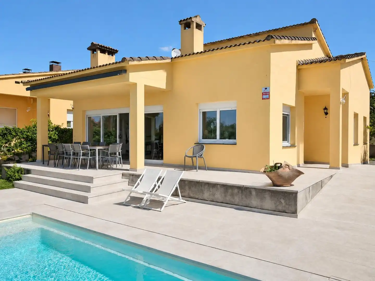 Terraza de Casa o chalet en venta en Bàscara con Aire acondicionado, Calefacción y Jardín privado