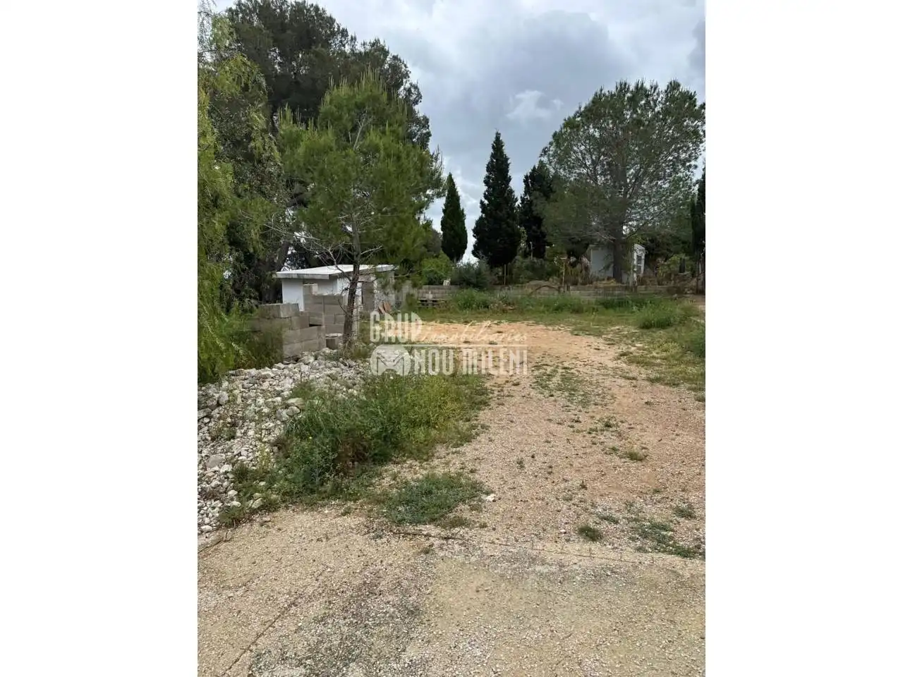 Finca rústica en venda en Montserrat amb Jardí privat