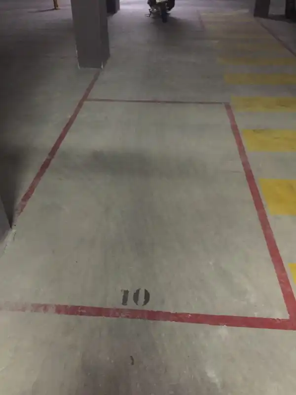 Parkplatz von Garage zur Miete in Gandia