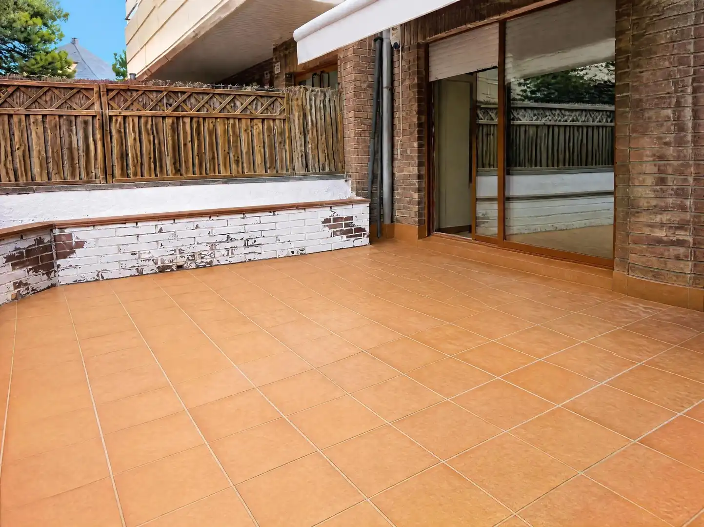 Bajo con piscina en venta en MILENA JESENSKA, imagen 25
