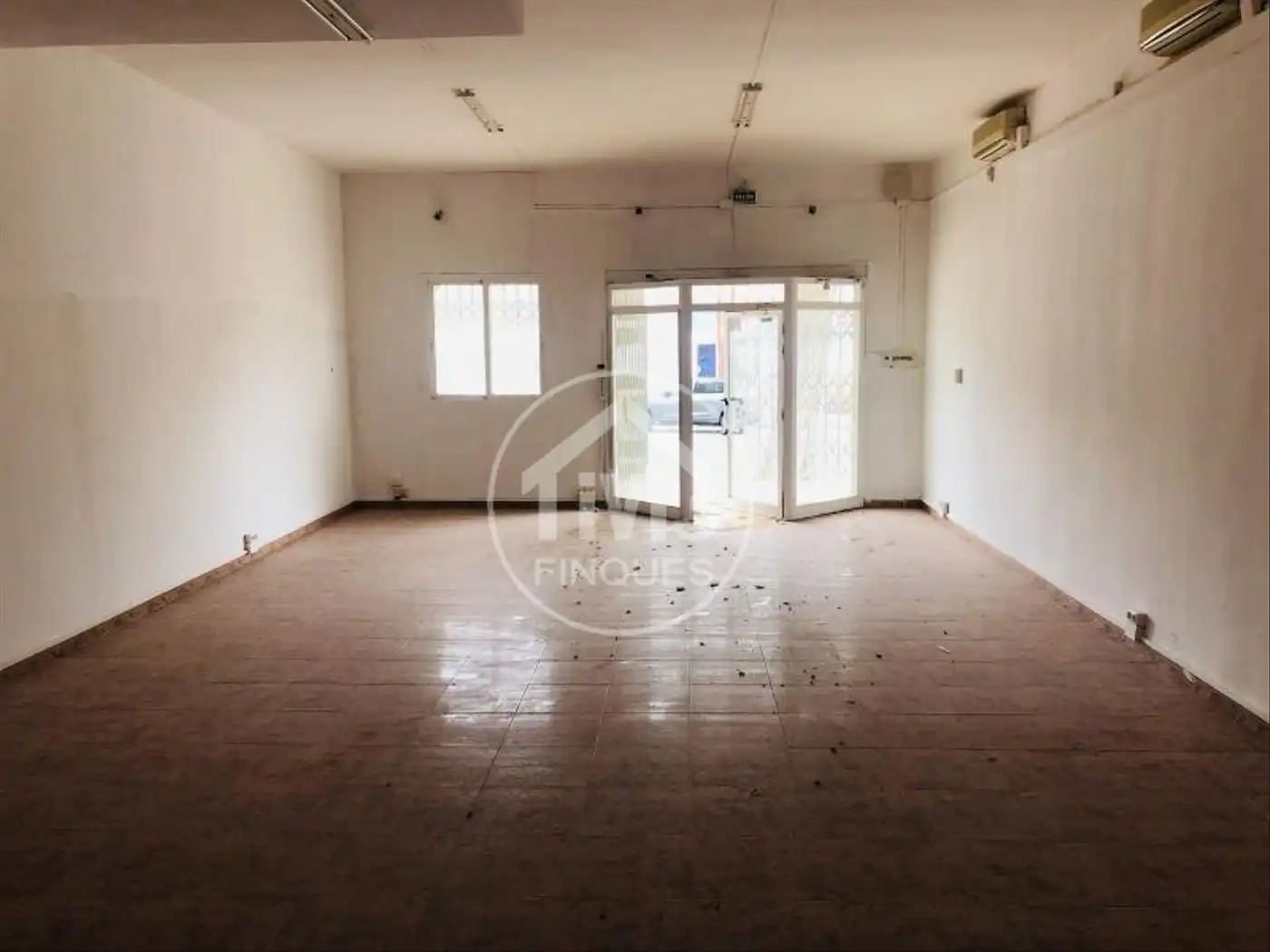 Local commercial à vendre à Avinguda Califòrnia 21, imagen 3