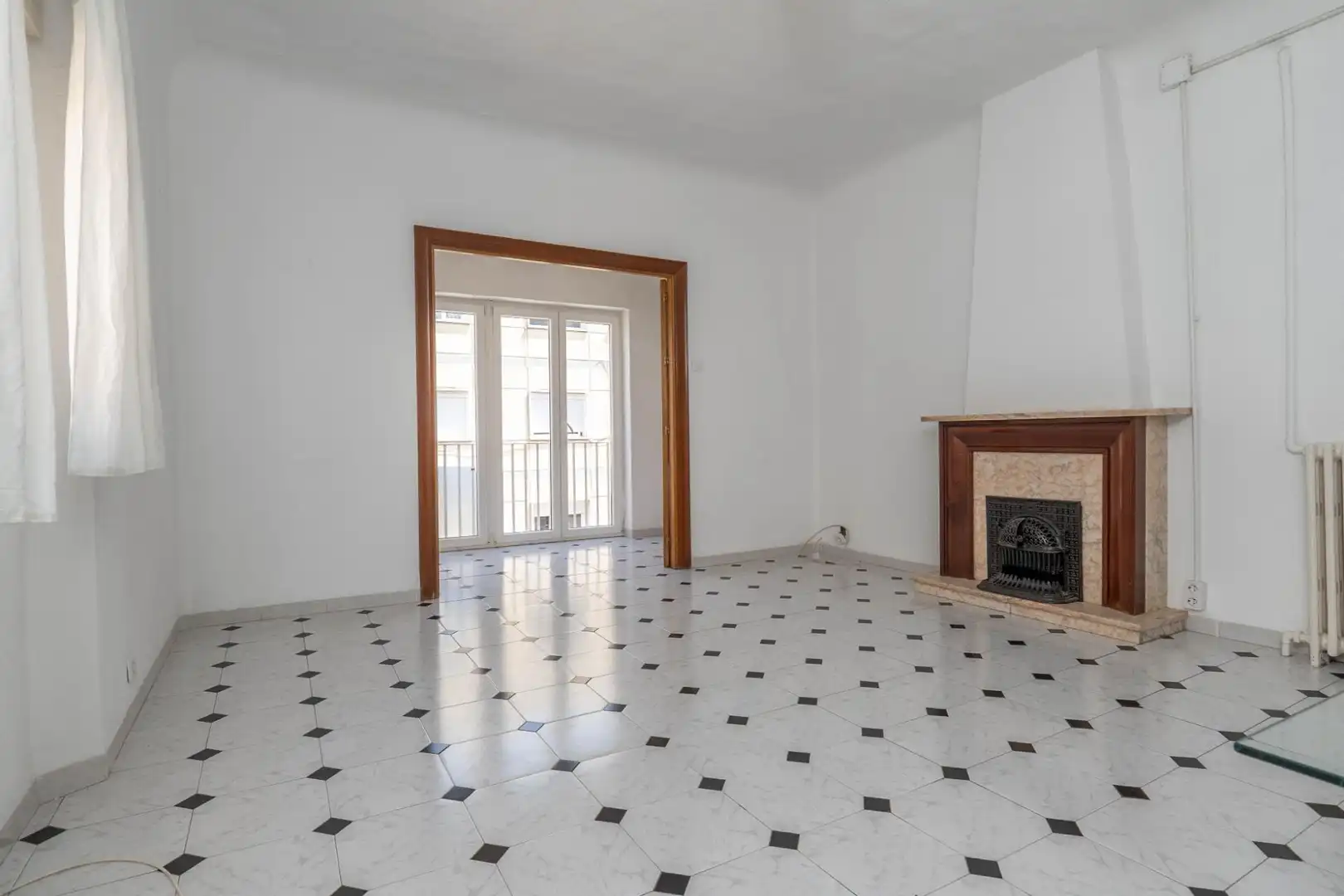 Flat for sale in Granada  with Heating and Terrace