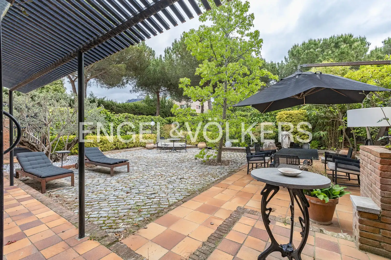 Terraza de Casa adosada en venta en Matadepera con Aire acondicionado, Calefacción y Jardín privado