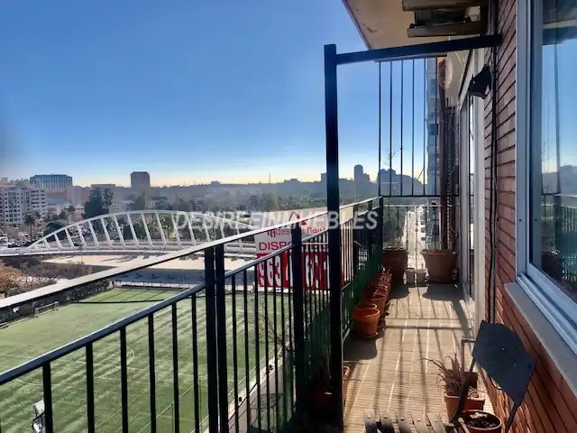 Vista exterior de Piso de alquiler en Valencia con Aire acondicionado, Calefacción y Parquet