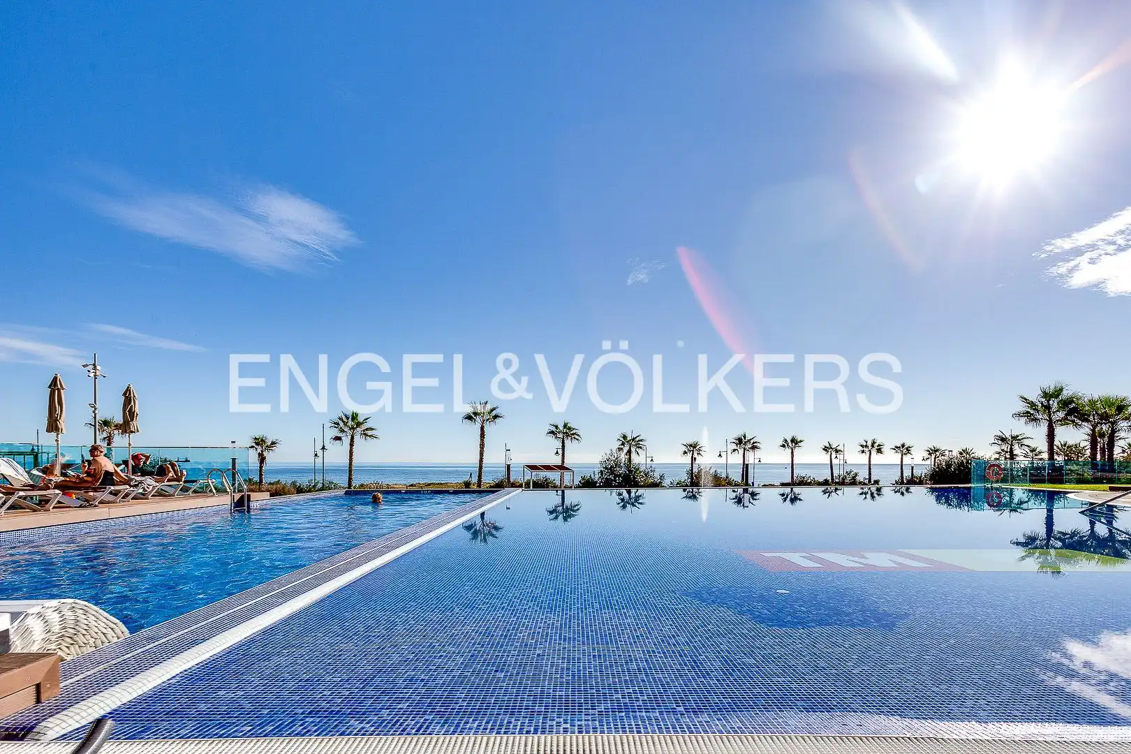 Schwimmbecken von Erdgeschoss zum Verkauf in Torrevieja mit Klimaanlage, Heizung und Terrasse