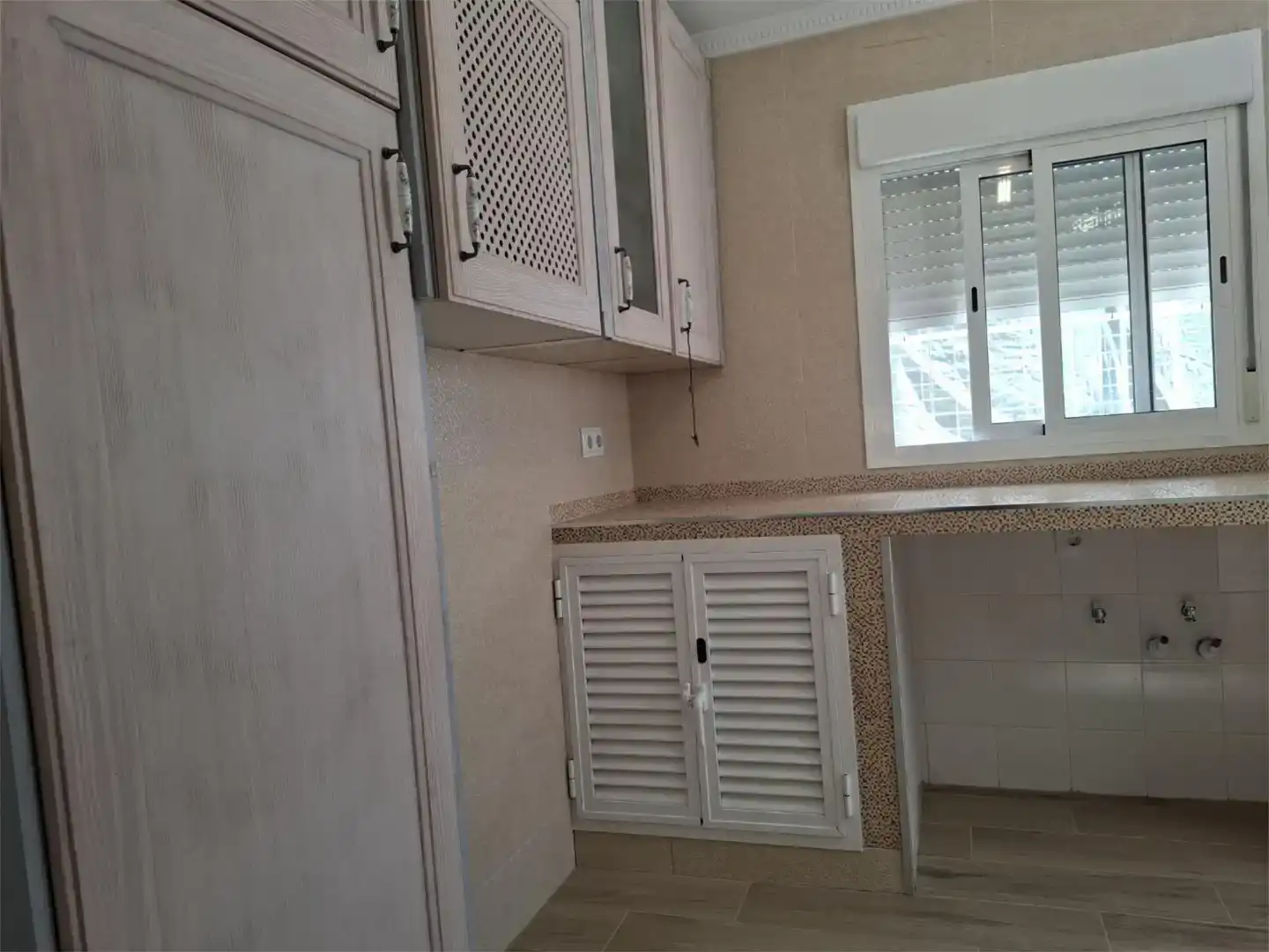 Cocina de Piso en venta en Cerro - Amate