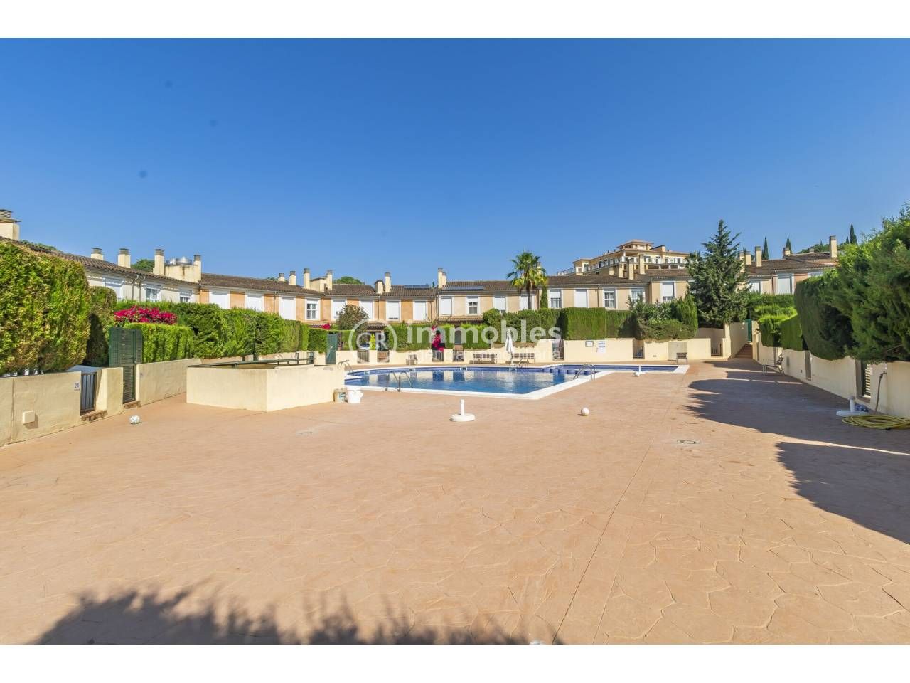 Exterior view of Single-family semi-detached for sale in  Palma de Mallorca  with Air Conditioner, Terrace and Community pool