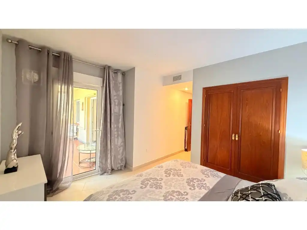 Bedroom of Apartments for sale in Torrevieja  with Air Conditioner, Swimming Pool and Furnished