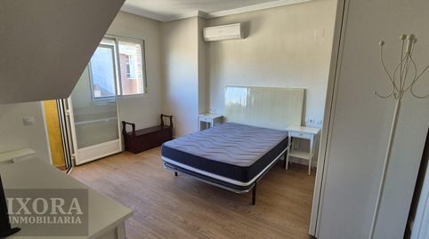 Foto 5 de Dúplex en venta en Calle Pintor Juan Gris, La Zarzuela - San José - Belén, Linares