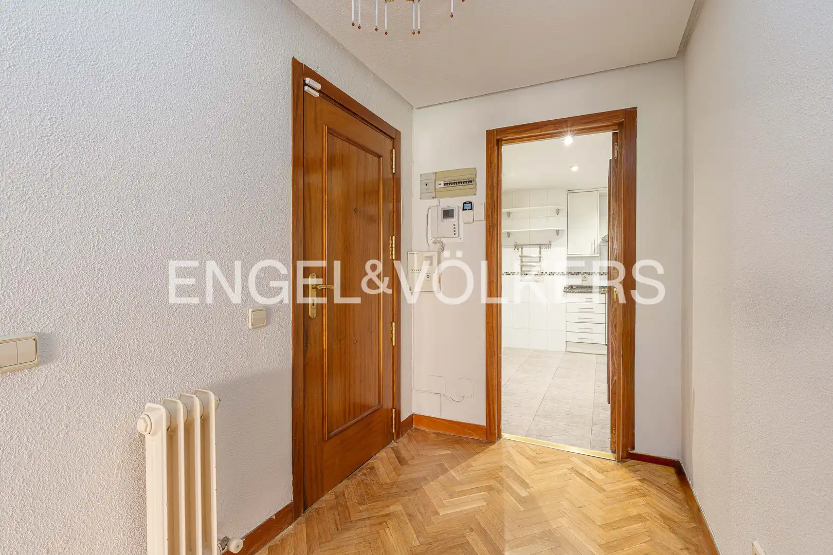 Piso en venta en Pozuelo de Alarcón con Aire acondicionado, Calefacción y Parquet