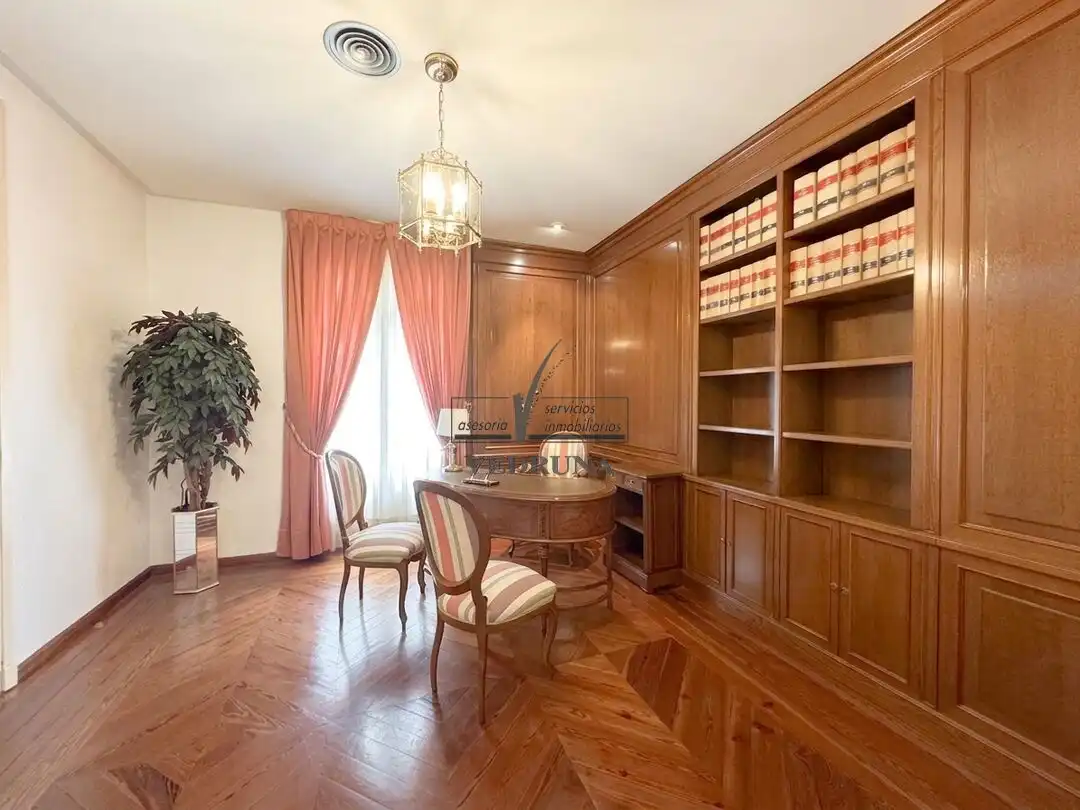 Office space with lift for sale in Paseo de Sagasta, imagen 2