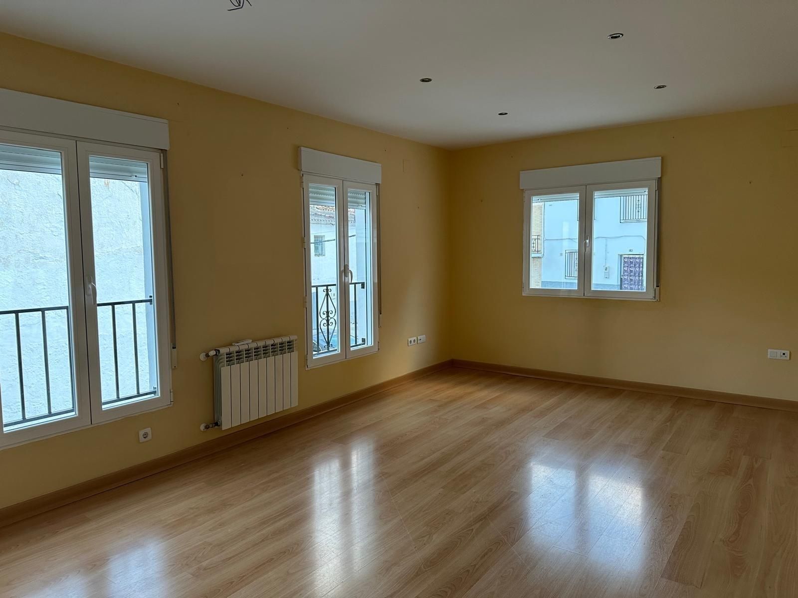 Flat for sale in Escúzar