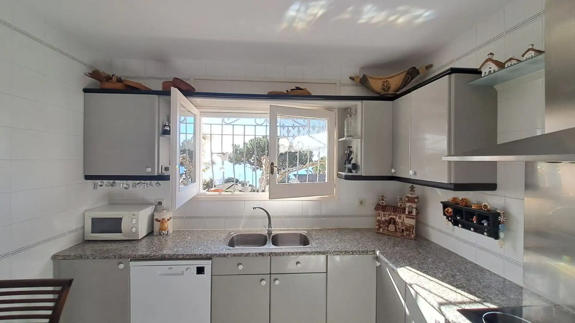 Cocina de Casa o chalet en venta en Sant Pol de Mar con Calefacción, Jardín privado y Terraza