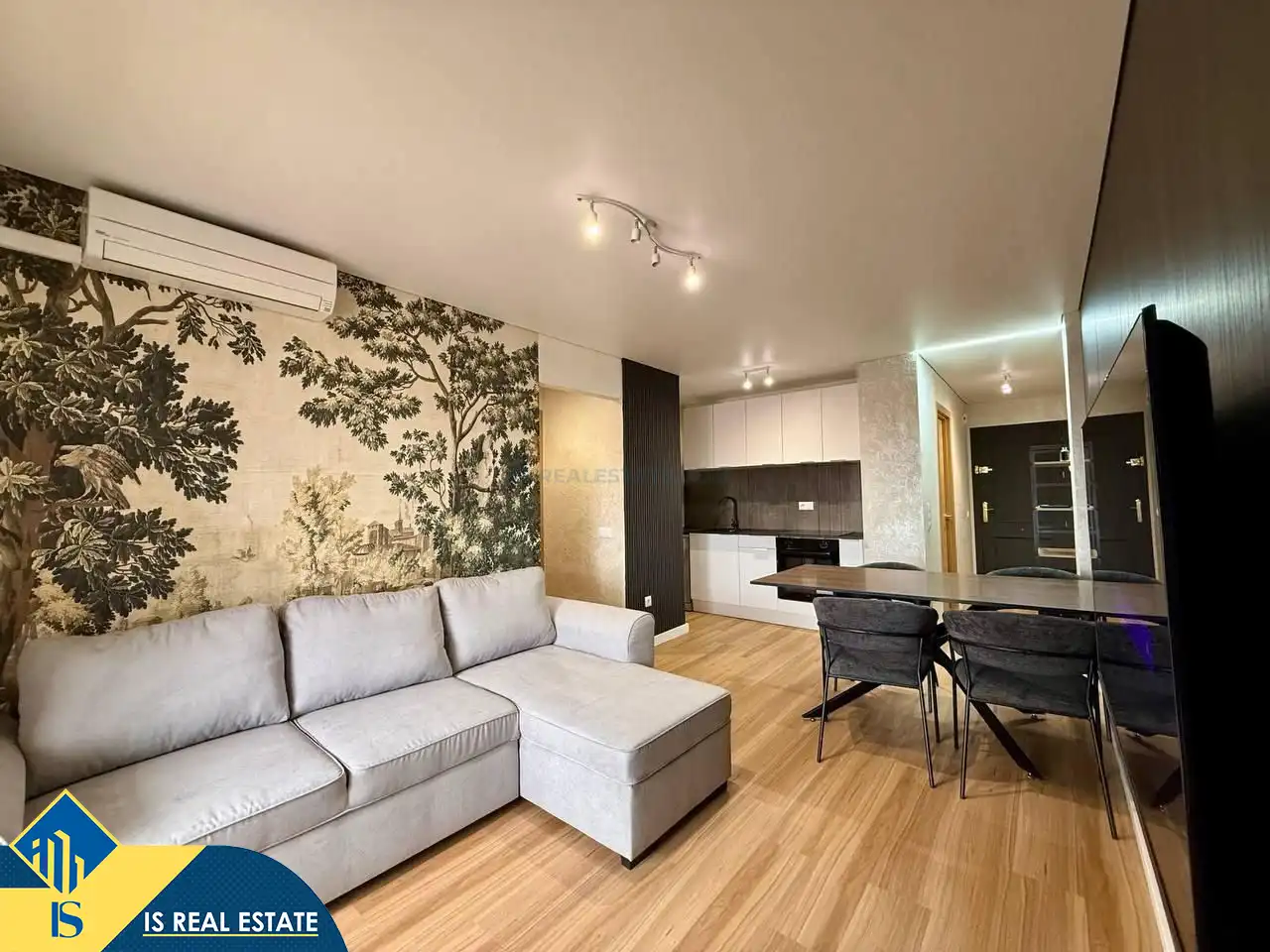 Apartment with pool for sale in Playa del Acequión, Náufragos y Rocío del Mar