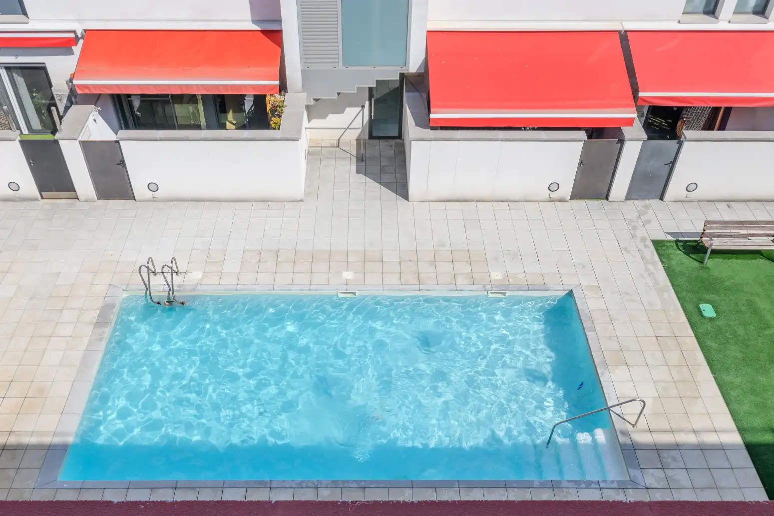 Swimming pool of Flat for sale in Viladecans  with Air Conditioner, Heating and Private garden