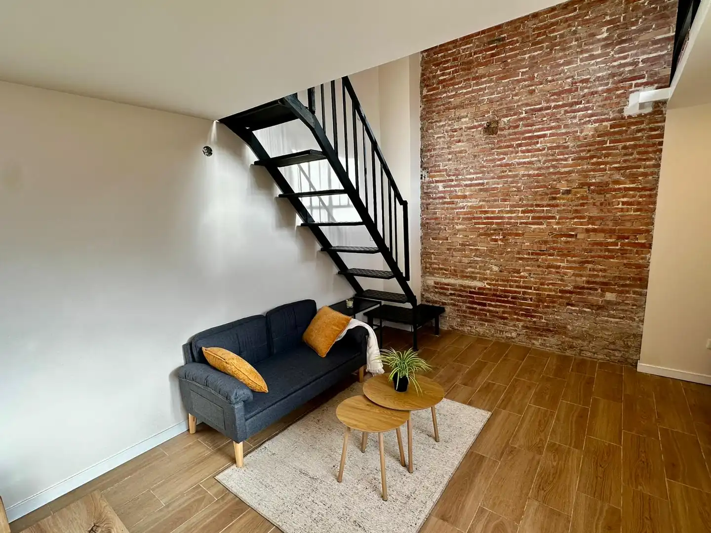Sala d'estar de Planta baixa en venda en Zaragoza amb Moblat, Forn i Rentadora