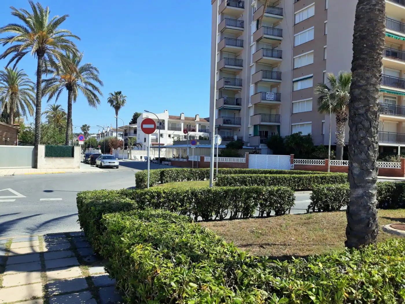 Vista exterior de Local en venta en Cunit con Terraza