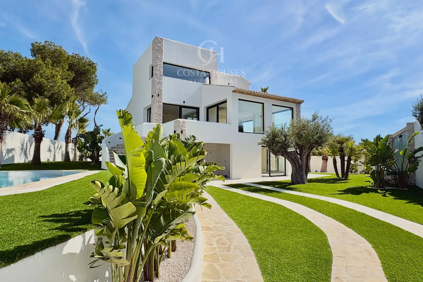 Vista exterior de Casa o xalet en venda en Jávea / Xàbia amb Aire condicionat, Calefacció i Jardí privat