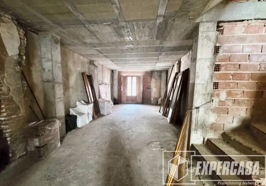 Casa aparellada en venda a Casc Urbà, imagen 10