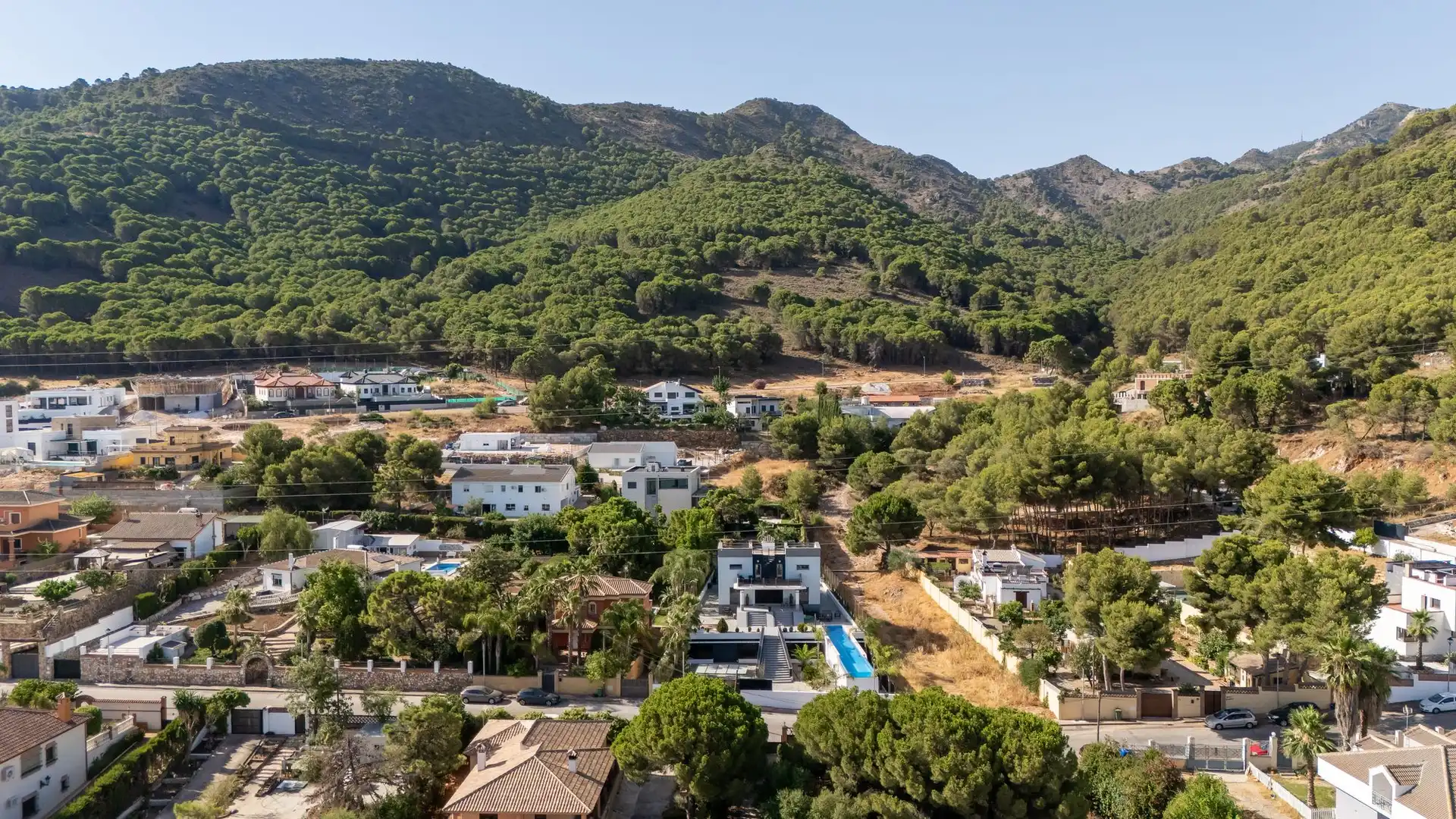 Exterior view of Houses for sale in Alhaurín de la Torre  with Terrace