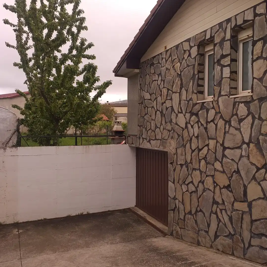 Houses for rent in Calle San Vicente, 31, Arakil