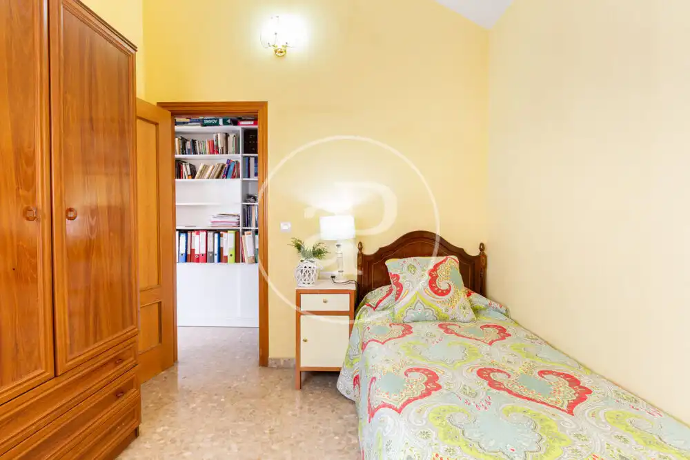 Dormitori de Àtic en venda en Valencia amb Aire condicionat, Terrassa i Traster