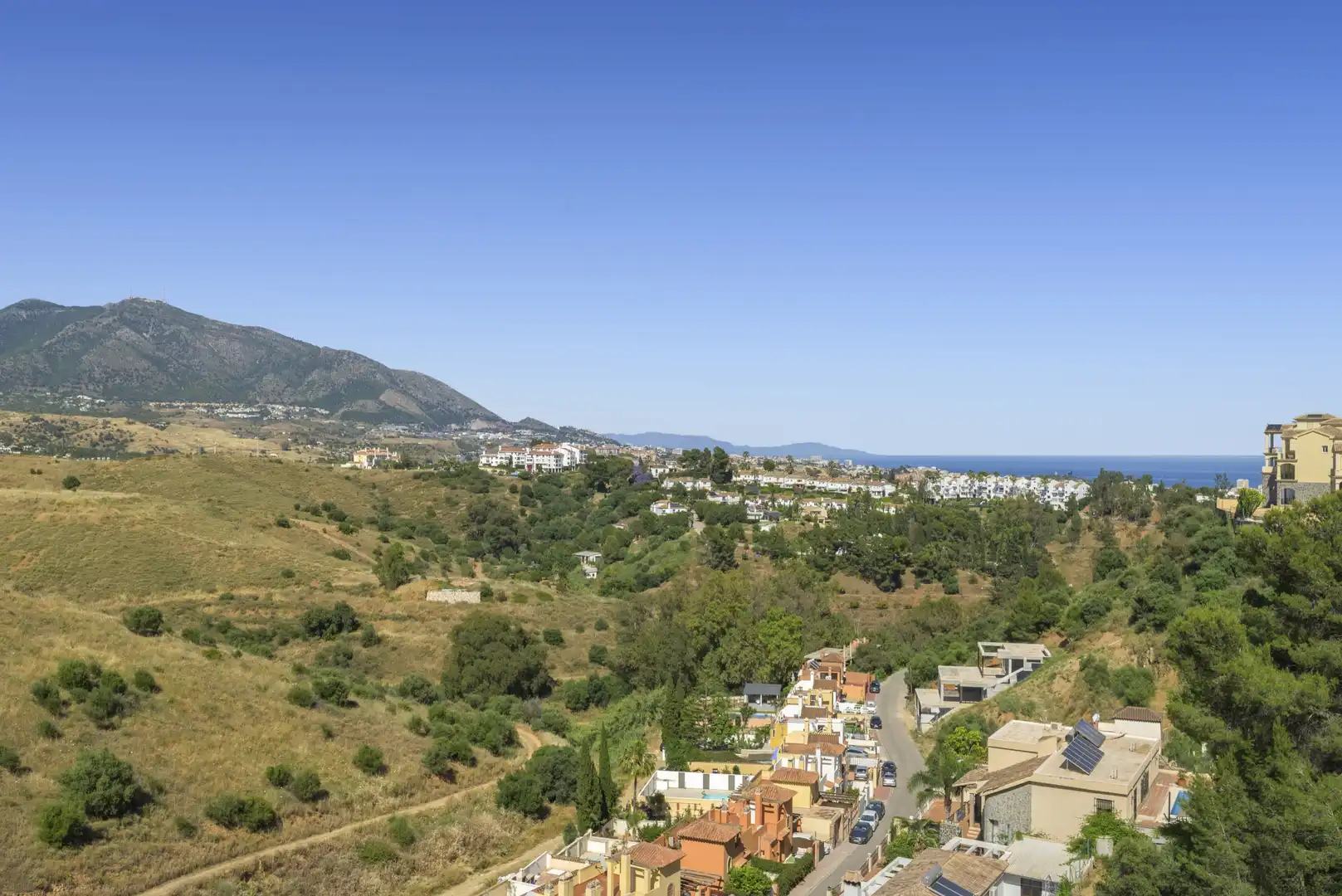 Vista exterior de Casa o chalet en venta en Mijas con Aire acondicionado, Terraza y Piscina