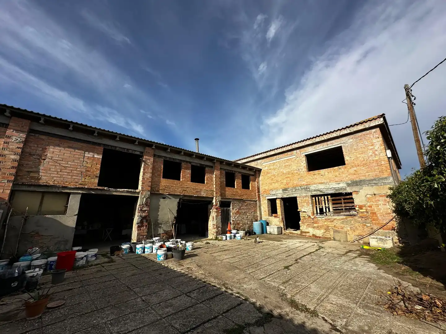 Vista exterior de Finca rústica en venda en Lleida amb Jardí privat, Terrassa i Traster
