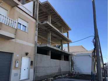 Altri in vendita a C/ Mojonera
