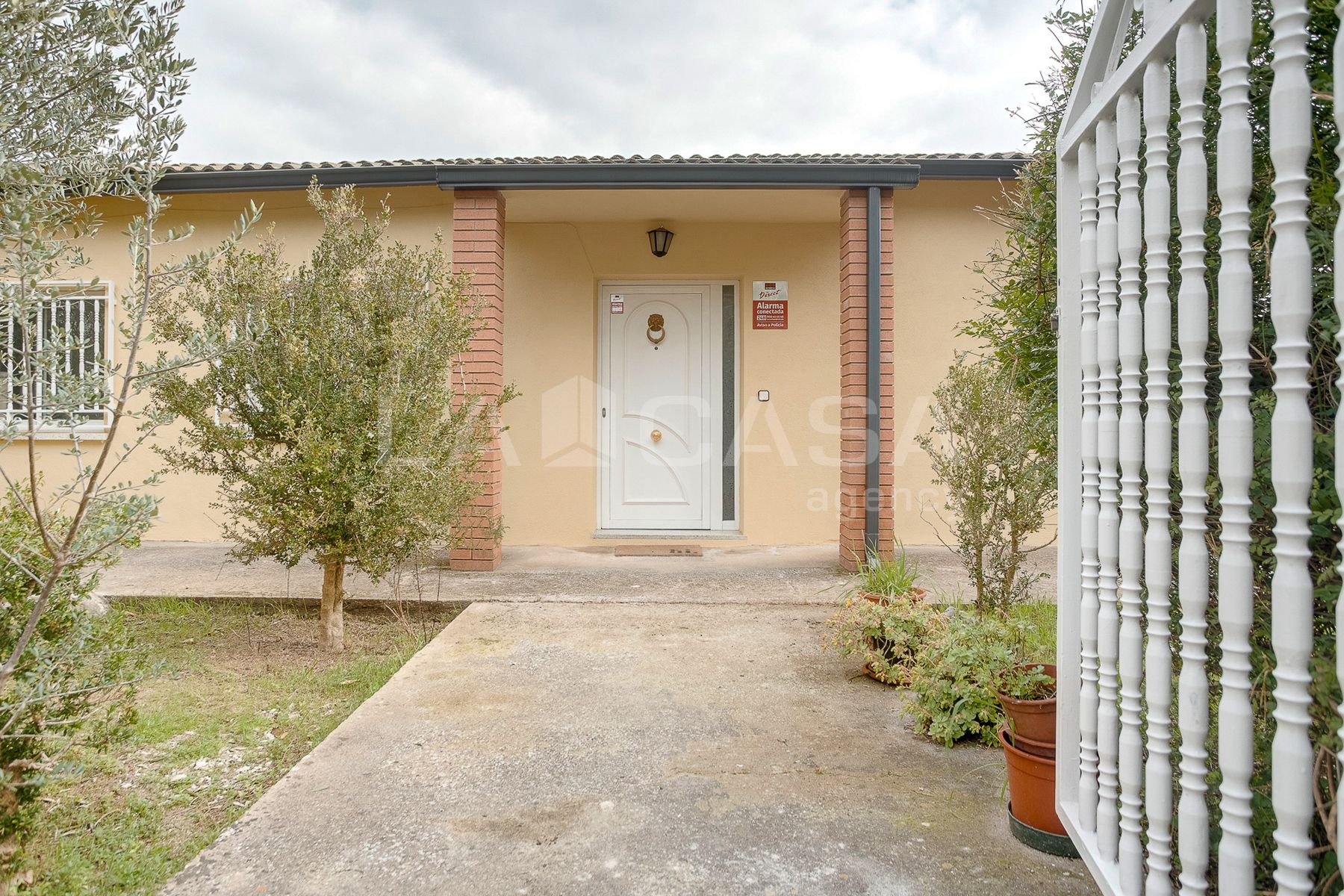 Exterior view of Houses for sale in Bigues i Riells del Fai  with Storage room