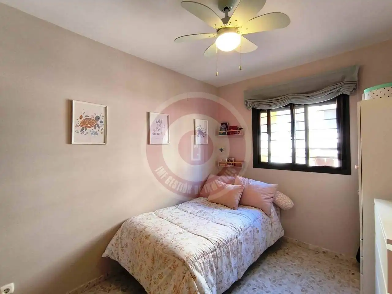Habitación de Casa adosada en venta en Vélez-Málaga con Aire acondicionado, Terraza y Balcón