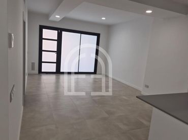 Bajo en venta en La Llagosta