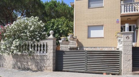 Foto 3 de Casa o chalet en venta en Carrer Josep Pla, Llinars del Vallès, Barcelona