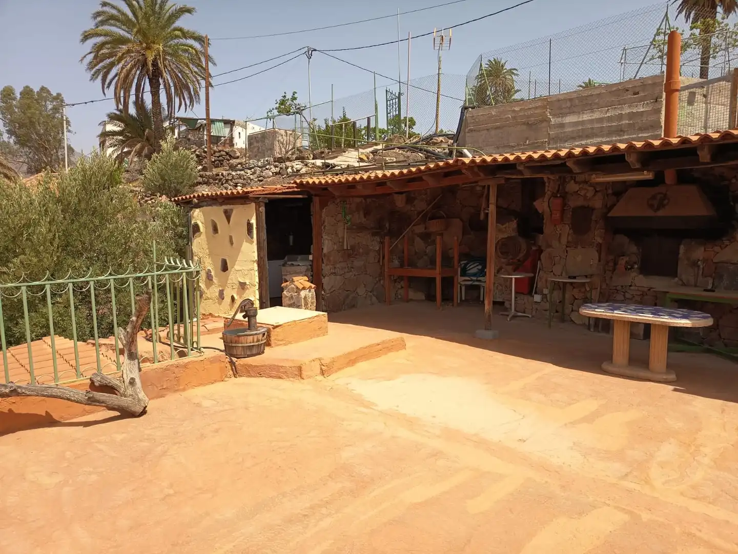 Casa o xalet en venda en Santa Lucía de Tirajana amb Calefacció, Jardí privat i Rentadora