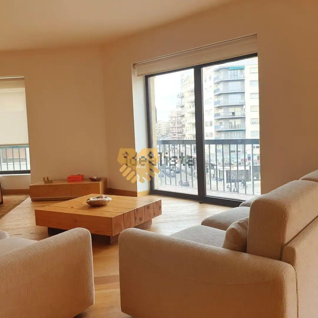 Sala d'estar de Pis en venda en Salamanca Capital amb Aire condicionat, Terrassa i Traster