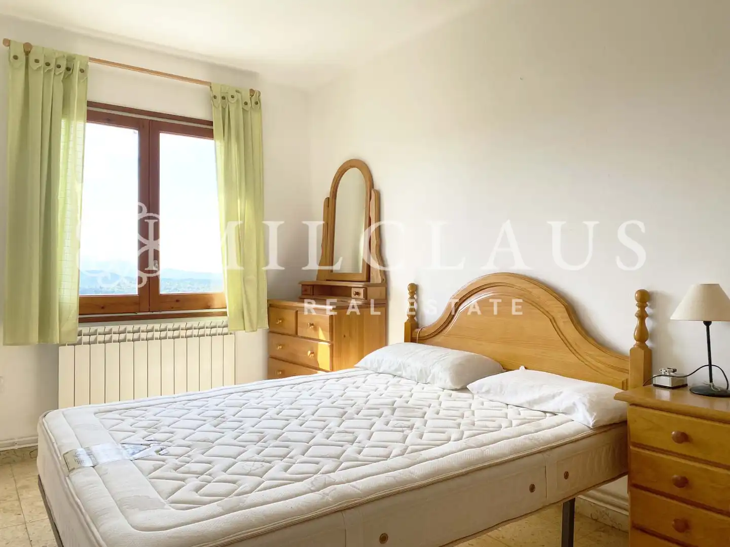 Bedroom of Flat for rent in Talamanca, Barcelona
