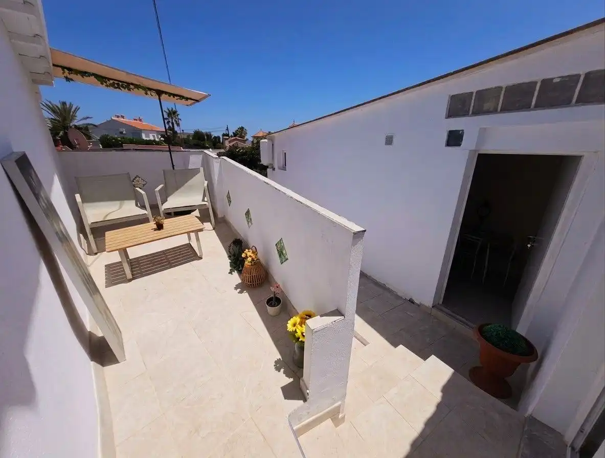 Apartament de lloguer a El Faro de Calaburra - Chaparral