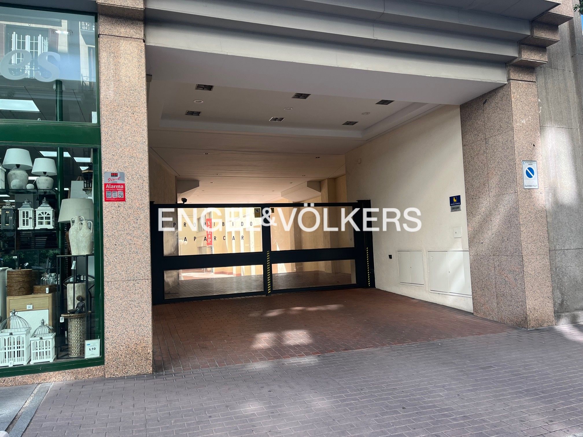 Flat to rent in  Madrid Capital  with Heating
