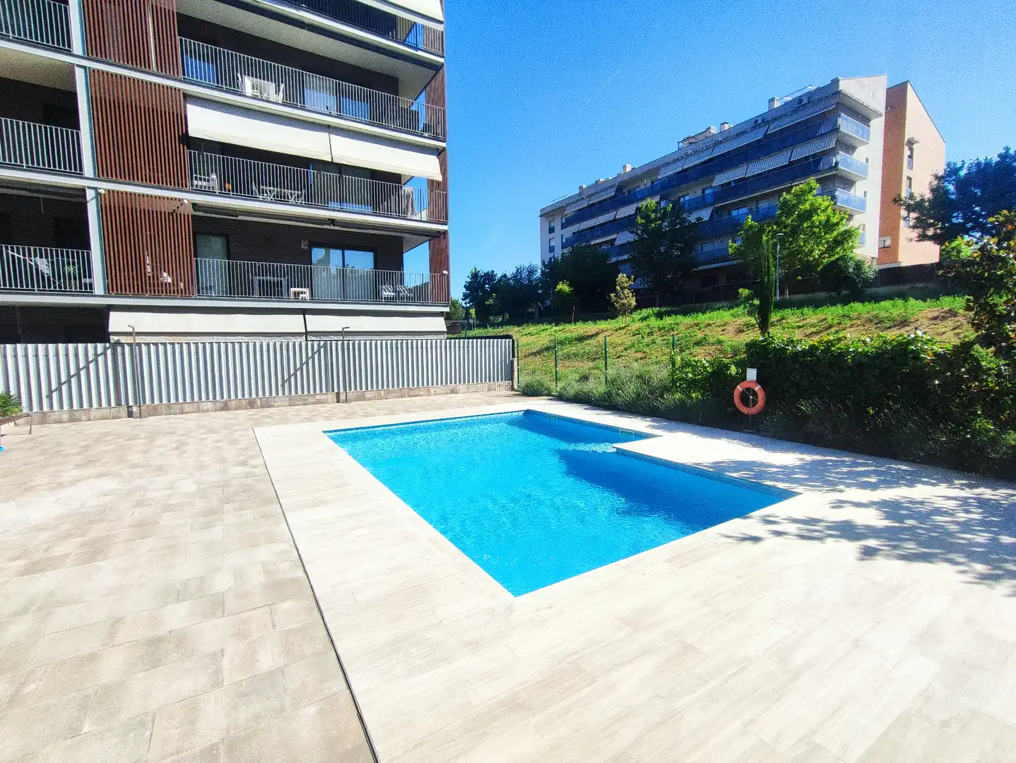 Piscina de Piso en venta en Ripollet con Aire acondicionado, Calefacción y Parquet
