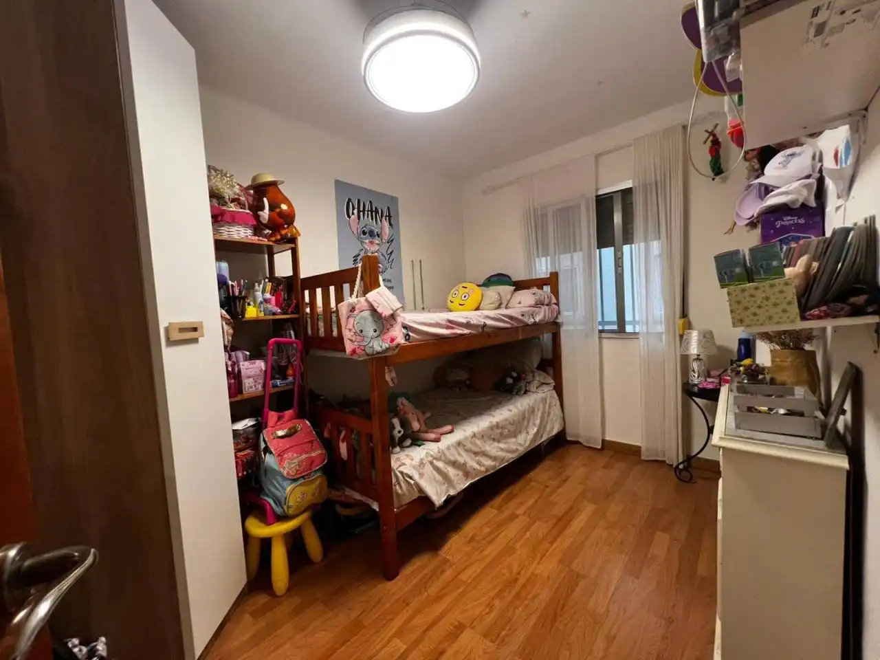 Bedroom of Flat for sale in Sevilla  with Air Conditioner and Heating