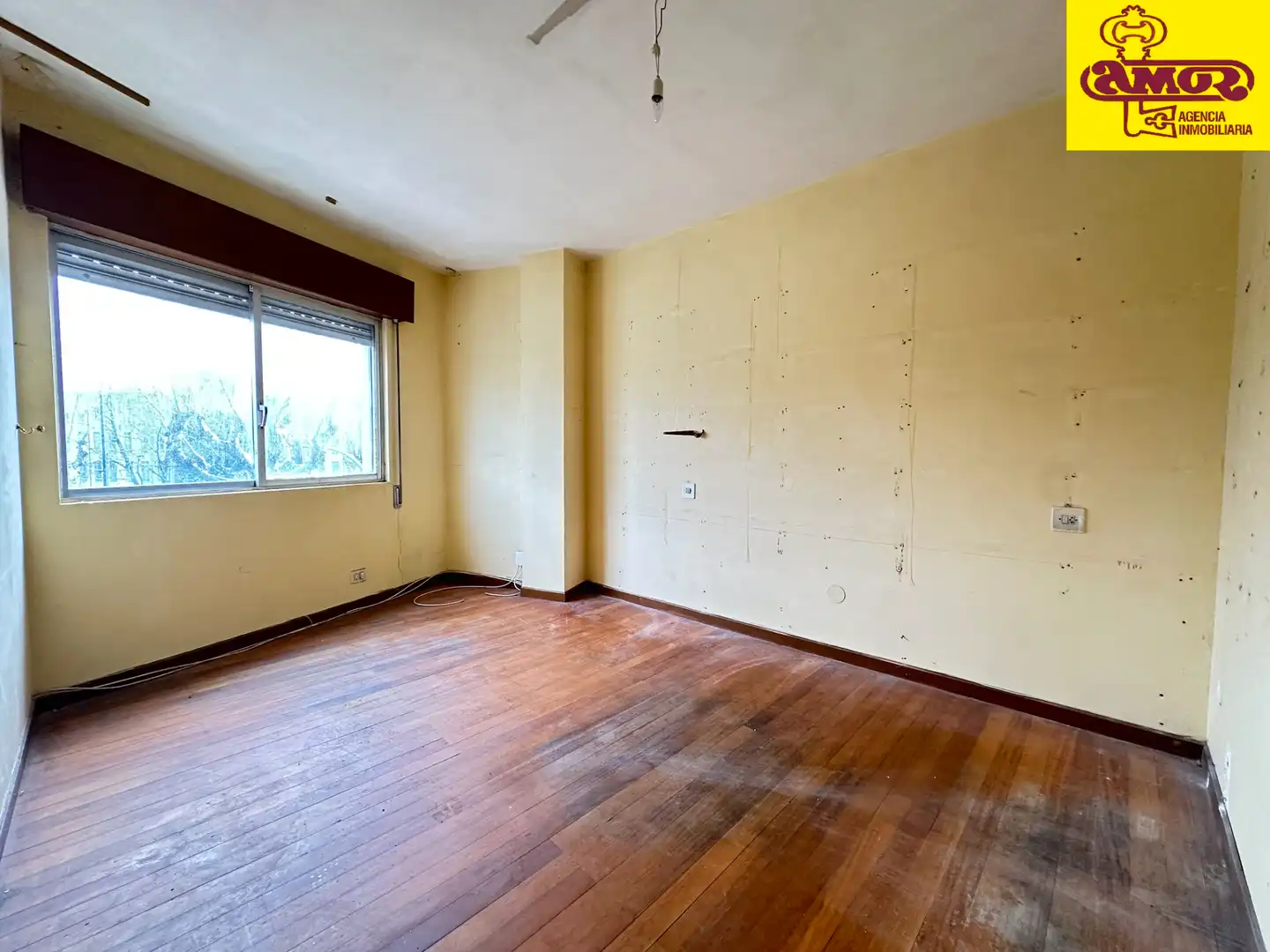 Habitación de Piso en venta en Santiago de Compostela  con Trastero