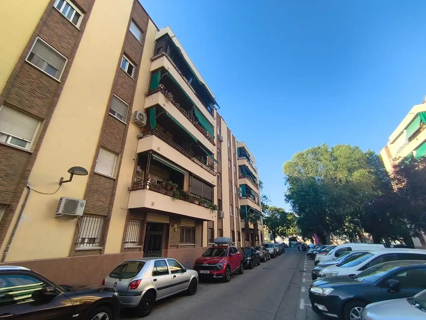 Vista exterior de Pis en venda en Pinto amb Calefacció i Traster