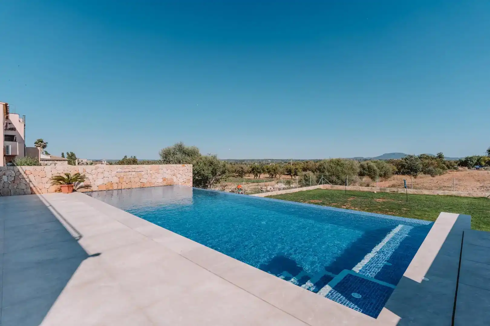 Swimming pool of Flat for sale in Santa Eugènia  with Air Conditioner, Private garden and Parquet flooring