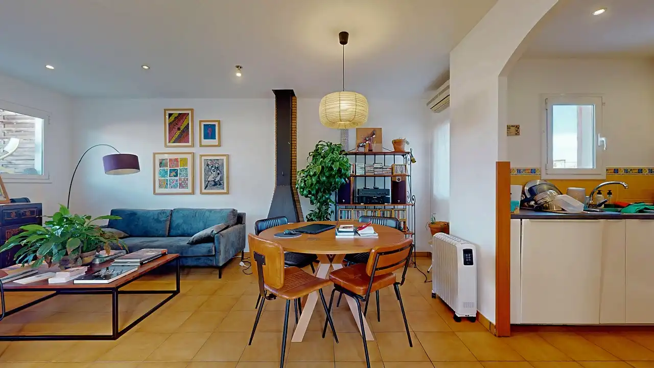 Sala d'estar de Àtic en venda en Barcelona amb Aire condicionat i Terrassa