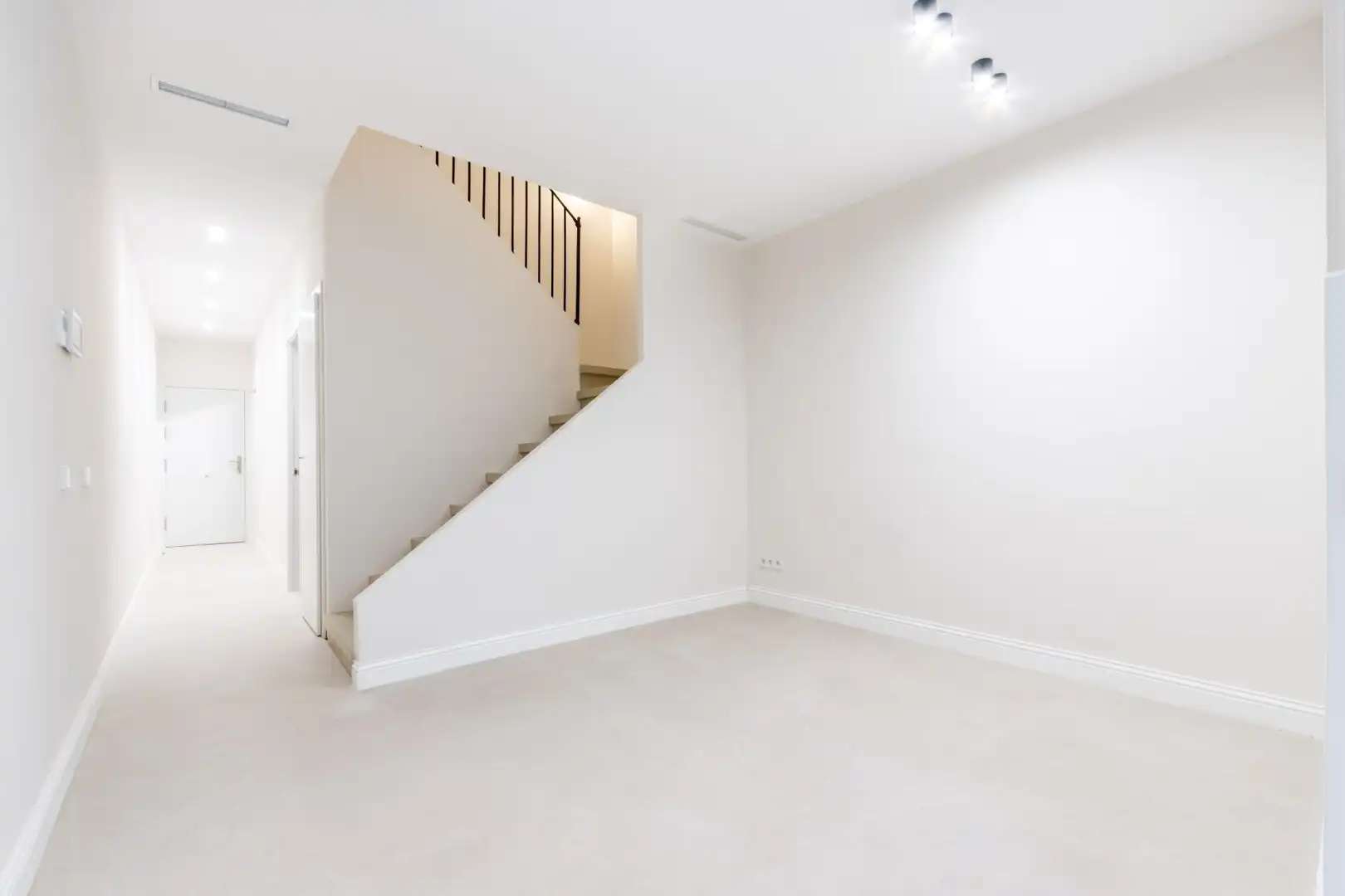 Houses for sale in Sabadell  with Terrace, Storage room and Alarm
