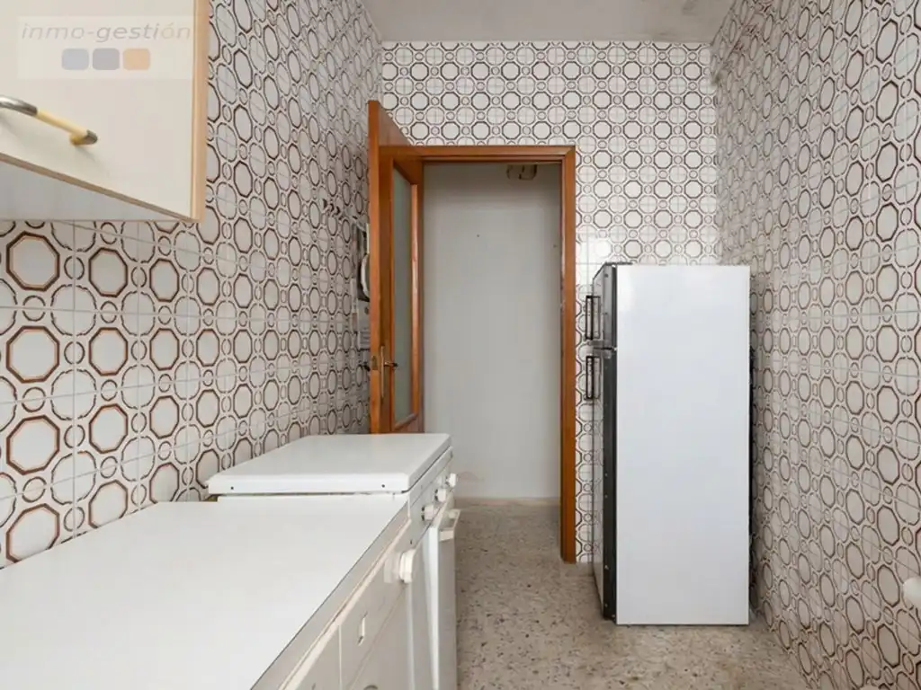 Cuina de Edifici en venda en Córdoba