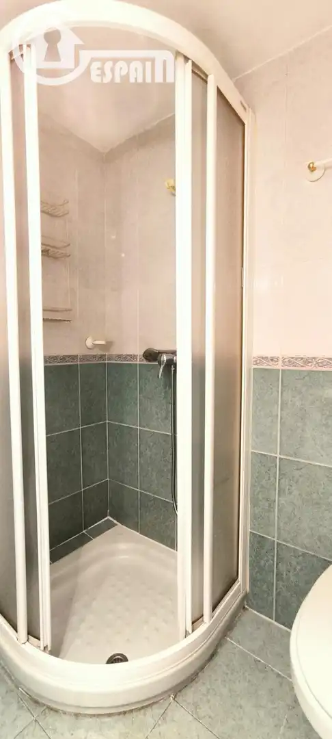 Bathroom of Flat for sale in Latina