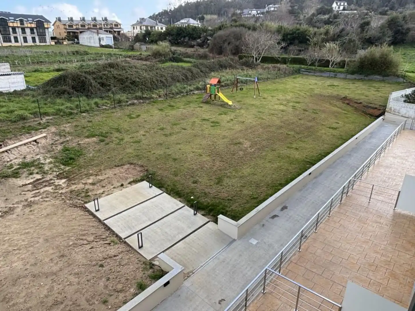 Piso en venta en Ortigueira con Calefacción, Jardín privado y Terraza