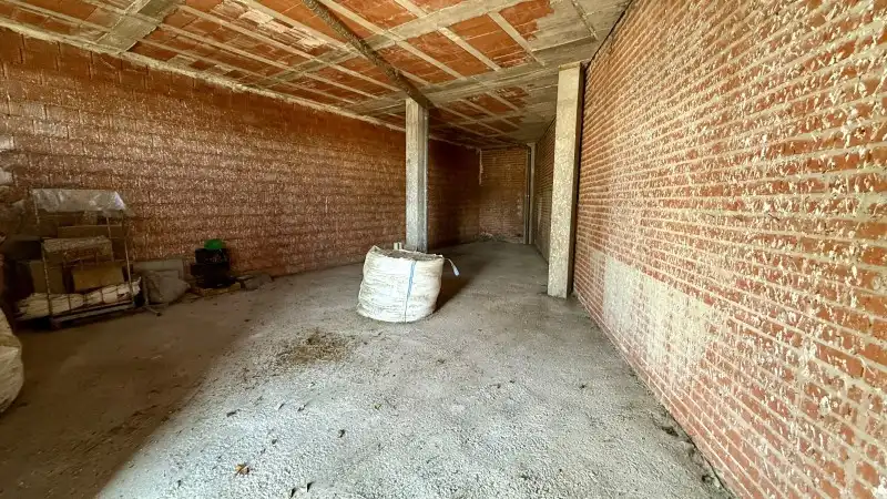 Local en venta en Ituero y Lama con Calefacción